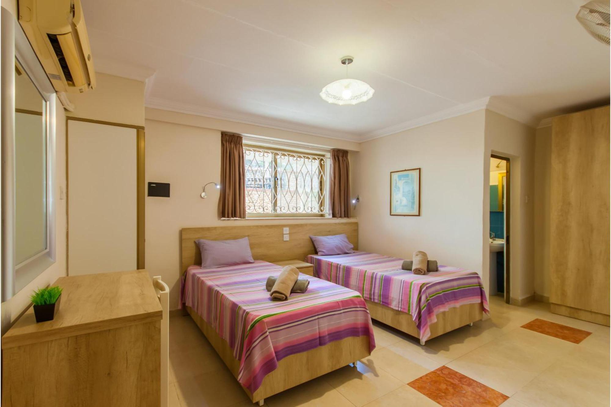 Villa & Pool Apartments In Mellieha Bay מראה חיצוני תמונה