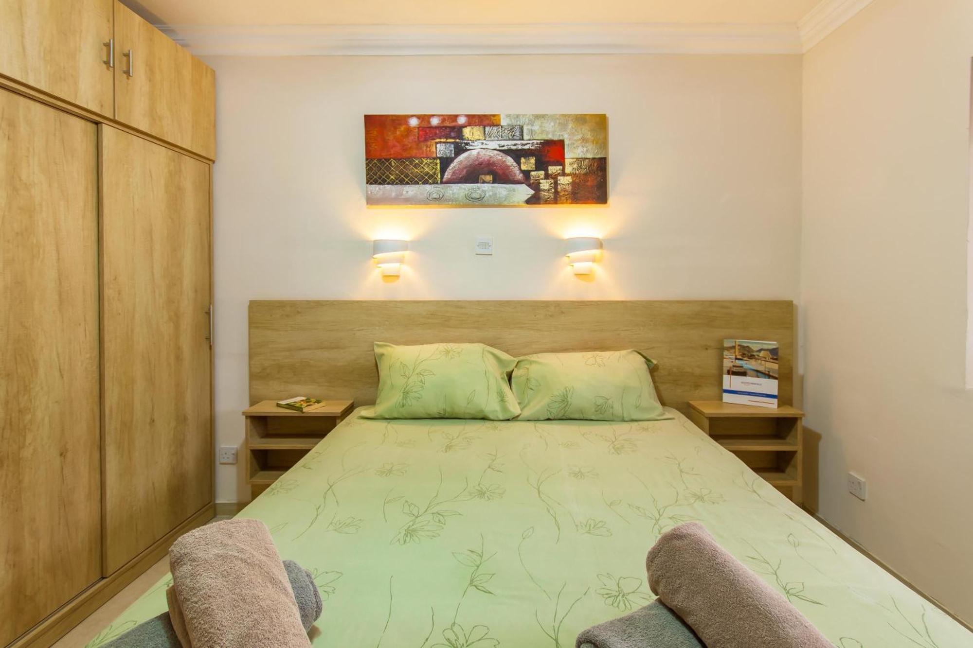 Villa & Pool Apartments In Mellieha Bay מראה חיצוני תמונה